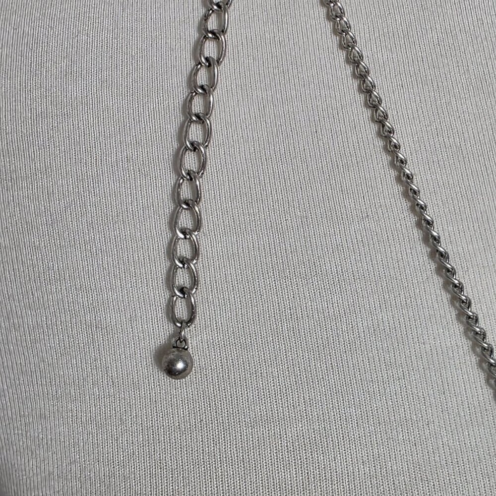 Chico's Etched Silvertone Medallion Pendant Necklace Mexican Inspired Boho - Picture 14 of 14